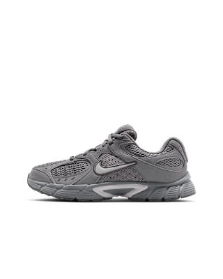 Nike V5 Runner Suede Older Kids' Shoes. Nike RO